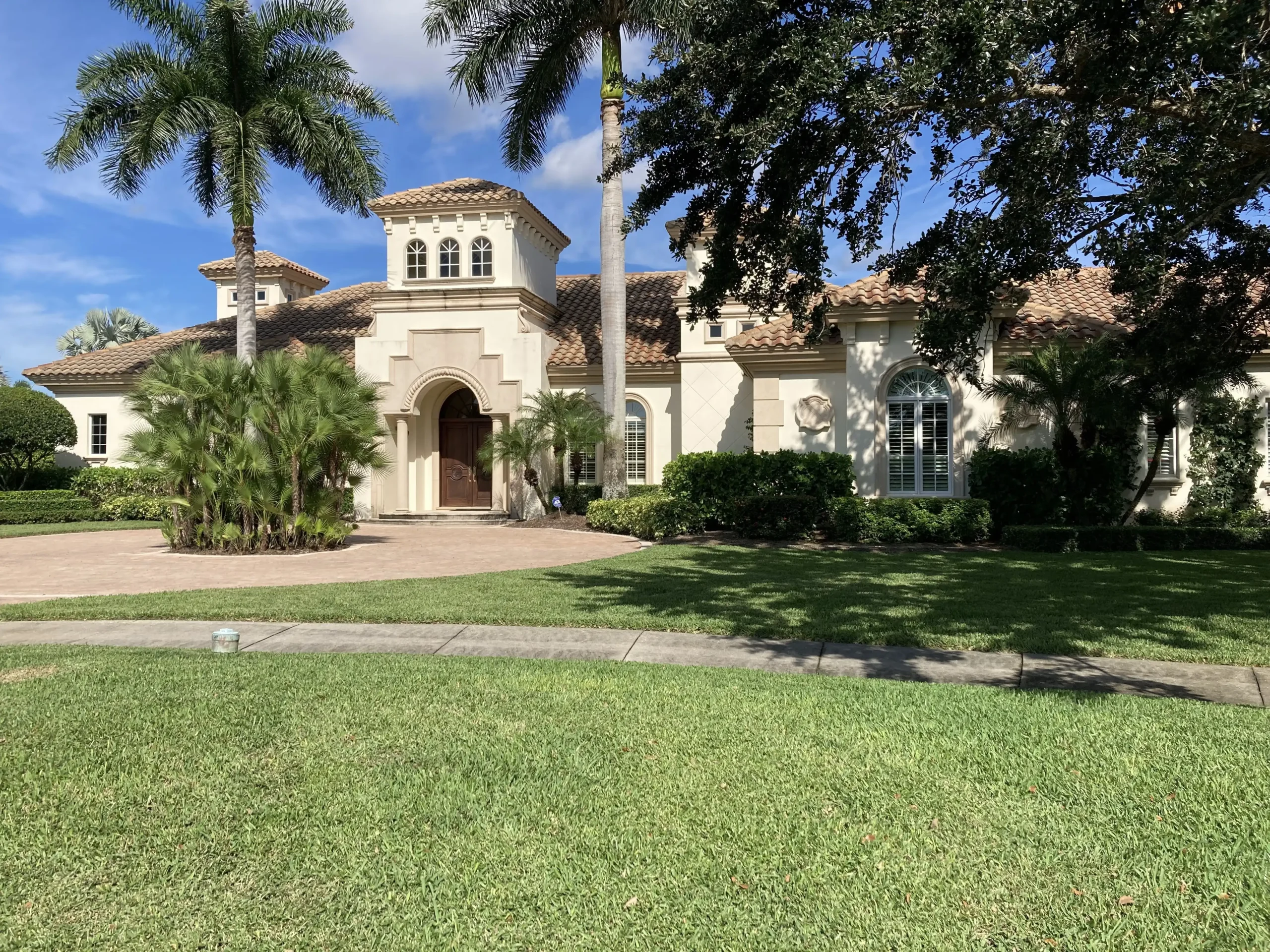 Bonita Springs FL Roof Cleaning — Wash & Glow 2 - Year Guarantee